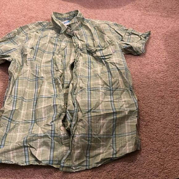 Columbia green button up L - Picture 3 of 7